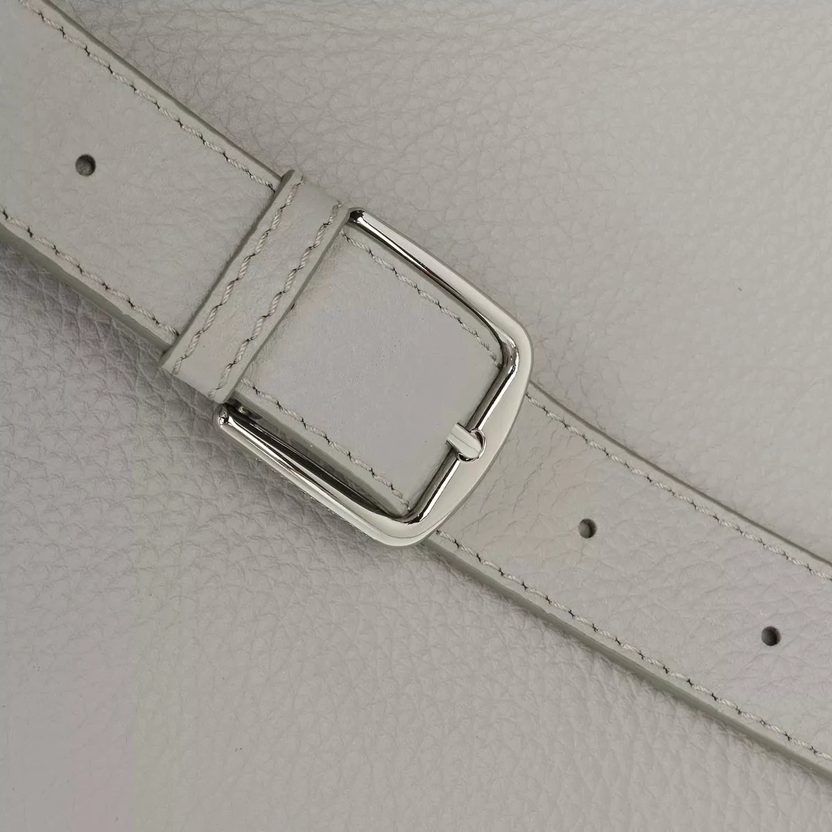 Tiger Of Sweden Medium Leather Travel Bag Light Cloud Businesstasche 6 Tiger Of Sweden Medium Leather Travel Bag Light Cloud Businesstasche – Bild 4