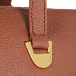 Coccinelle Lea Handbag Grained Leather Cinnamon Shopper -Modetaschengeschäft A0166382 Coccinelle position 4
