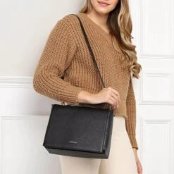 Coccinelle Josephine Handbag Grained Leather / Noir Noir Satchel -Modetaschengeschäft A0166415 Coccinelle position 3