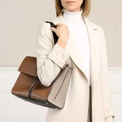 Furla Narciso M Shoulder Bag Cognac H+Perla E+Nero Satchel -Modetaschengeschäft A0179114 Furla position 3