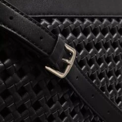 Guess Sicilia Tote Black Tote -Modetaschengeschäft A0180311 Guess position 5