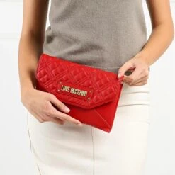 LOVE MOSCHINO Borsa Quilted Pu Rosso Envelope Bag 10 LOVE MOSCHINO Borsa Quilted Pu Rosso Envelope Bag -Modetaschengeschäft A0180793 LoveMoschino position 3