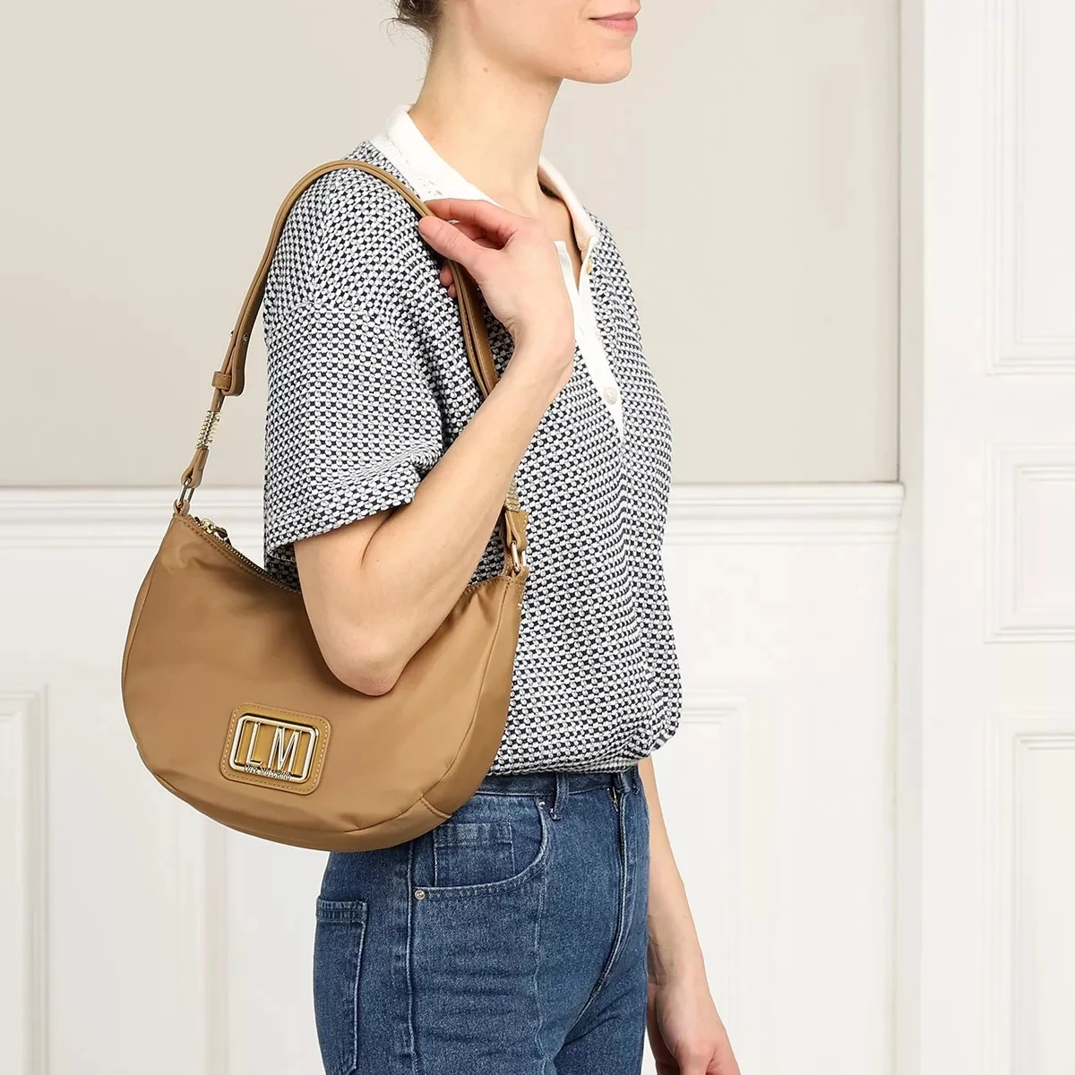 LOVE MOSCHINO Borsa Nylon Beige Hobo Bag 4 LOVE MOSCHINO Borsa Nylon Beige Hobo Bag – Bild 2