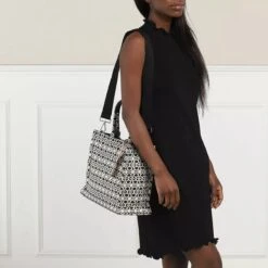 Coccinelle Never Without Bag Monogram Multi Noir Shopper -Modetaschengeschäft A0181652 Coccinelle position 3