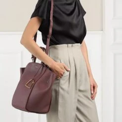 Coccinelle Narcisse Handbag Carruba Tote 10 Coccinelle Narcisse Handbag Carruba Tote -Modetaschengeschäft A0181776 Coccinelle position 3