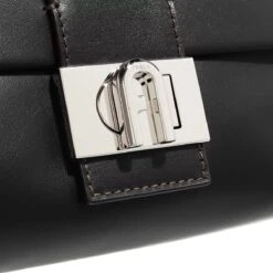 Furla Charlotte S Shoulder Bag Nero Satchel 12 Furla Charlotte S Shoulder Bag Nero Satchel -Modetaschengeschäft A0190886 Furla position 5