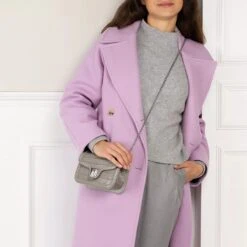 Coccinelle Marvin Twist Croco Shiny Soft Stone Crossbody Bag -Modetaschengeschäft A0191085 Coccinelle position 2