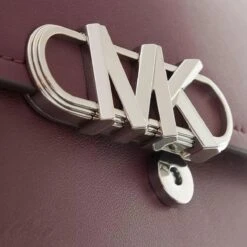 MICHAEL Michael Kors Medium Pouchette Shoulder Merlot Pochette -Modetaschengeschäft A0194789 MichaelMichaelKors position 4