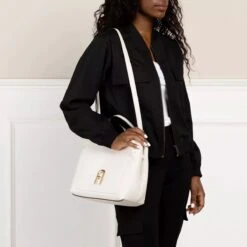 FURLA PRIMULA S HOBO Marshmallow Hobo Bag 9 FURLA PRIMULA S HOBO Marshmallow Hobo Bag -Modetaschengeschäft A0197347 Furla position 2