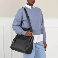 Coccinelle Gleen Noir Shopper -Modetaschengeschäft A0198755 Coccinelle position 3 1