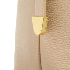 Coccinelle Gleen Toasted Hobo Bag 10 Coccinelle Gleen Toasted Hobo Bag -Modetaschengeschäft A0198989 Coccinelle position 4