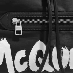 Alexander McQueen The Ball Bundle Bag Black/White Crossbody Bag -Modetaschengeschäft A0199354 AlexanderMcQueen position 4