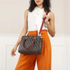 Modetaschengeschäft -Modetaschengeschäft A0201109 1