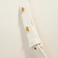 Coccinelle Priscilla Coconut Milk Hobo Bag 10 Coccinelle Priscilla Coconut Milk Hobo Bag -Modetaschengeschäft A0202196 Coccinelle position 4