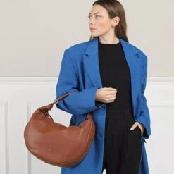 Coccinelle Maelody Brule Hobo Bag -Modetaschengeschäft A0203533 Coccinelle 2