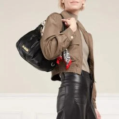 LOVE MOSCHINO City Bag Fantasy Color Hobo Bag -Modetaschengeschäft A0205122 LoveMoschino position 3