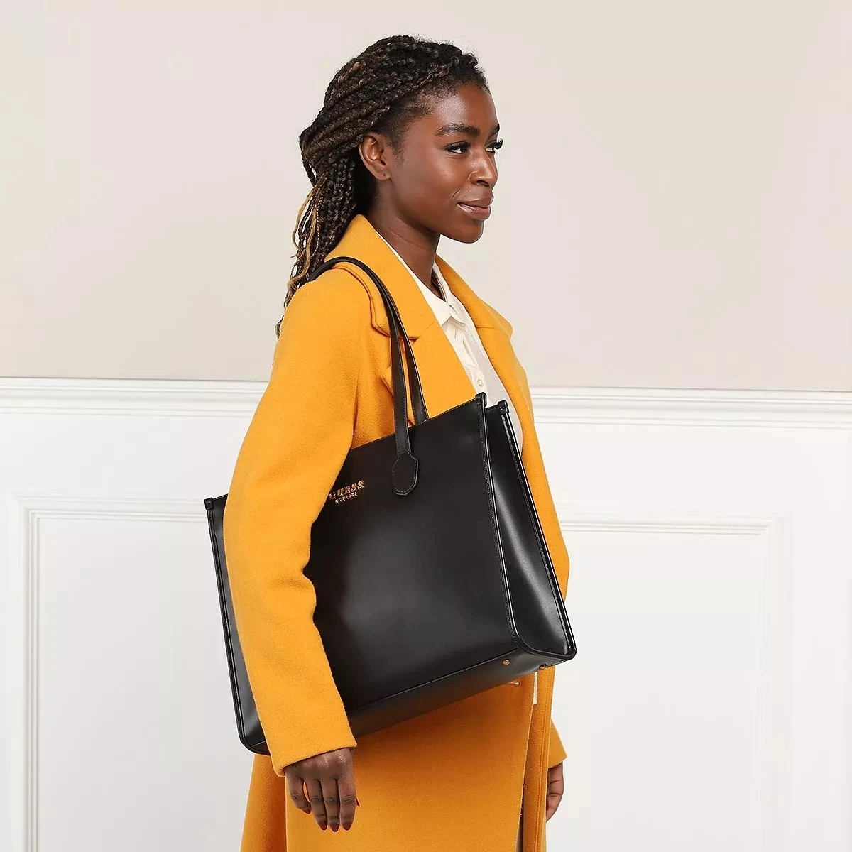 Guess Silvana Girlfriend Tote Black Tote 4 Guess Silvana Girlfriend Tote Black Tote – Bild 2