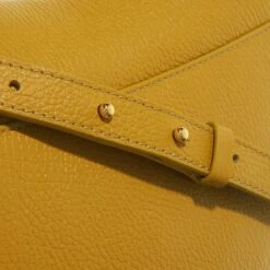 Coccinelle Magie Soft Citronella Satchel -Modetaschengeschäft A0213064 PDP 10