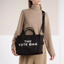 Marc Jacobs Traveller Tote Small Black Tote -Modetaschengeschäft a0132920 marc jacobs 554