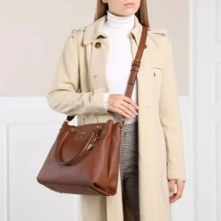 Guess Destiny Society Carryall Cognac Tote -Modetaschengeschäft a0138460 guess 293