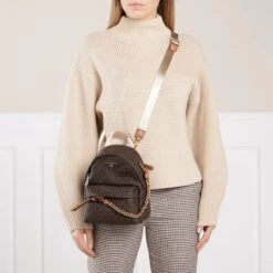 MICHAEL Michael Kors Xs Cnv Msgr Backpack Brown/Acorn Rucksack -Modetaschengeschäft a0142091 michael kors 03