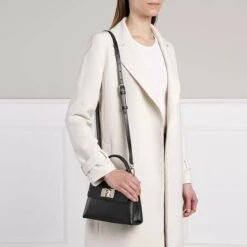Furla 1927 Mini Top Handle Nero Satchel -Modetaschengeschäft a0149749 furla 2
