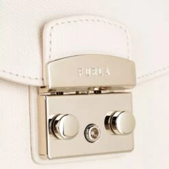 Furla Metropolis S Crossbody Pergamena Crossbody Bag 10 Furla Metropolis S Crossbody Pergamena Crossbody Bag -Modetaschengeschäft a0151166 furla 4